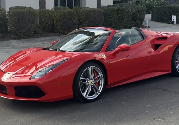 rent-san-diego-ferrari-488-spider