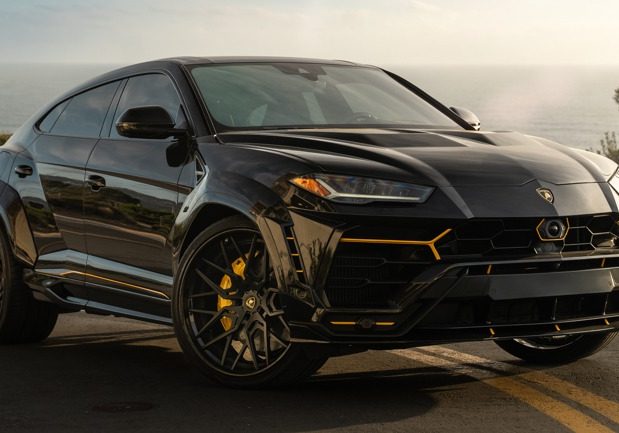 rent-san-diego-lamborghini-urus-frontpic